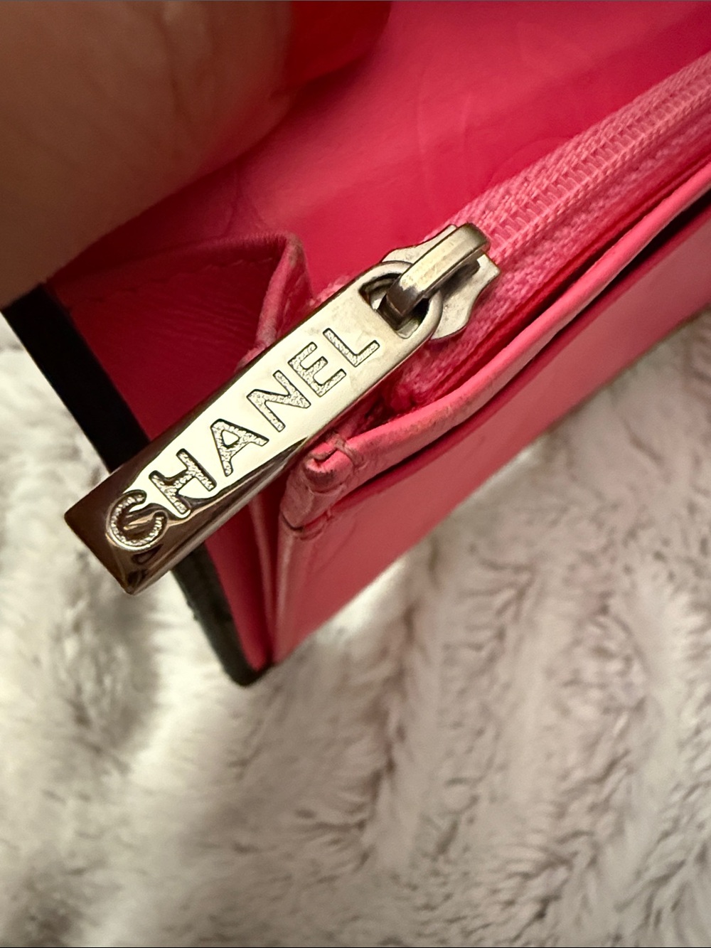 CHANEL Black Cambon Wallet with White CC - Picture 13 of 16